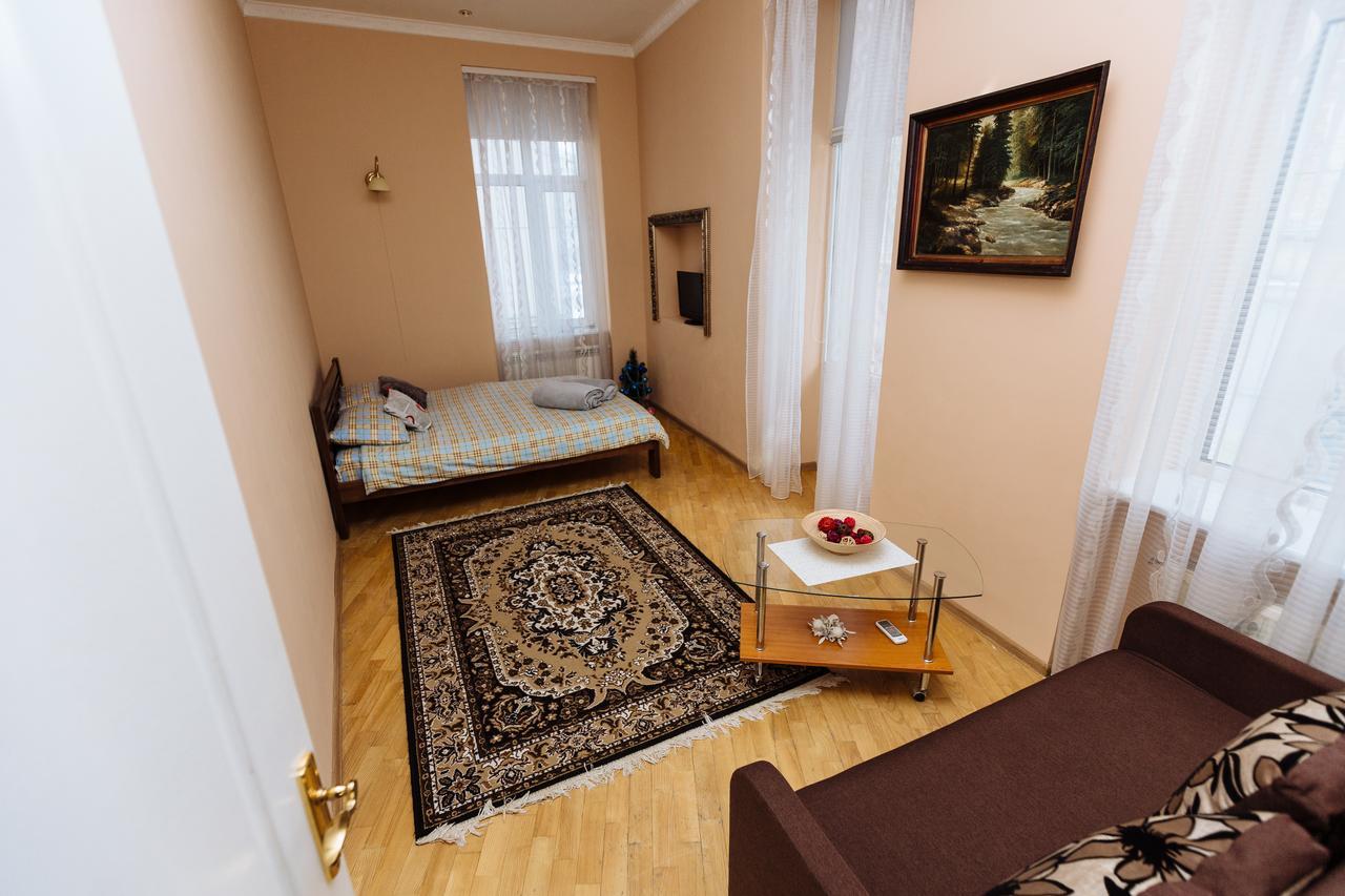 Apartments On Teatralna 26 Lviv Dış mekan fotoğraf